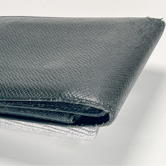 Louis Vuitton Taiga Leather Bifold Wallet - Picture 7 of 14